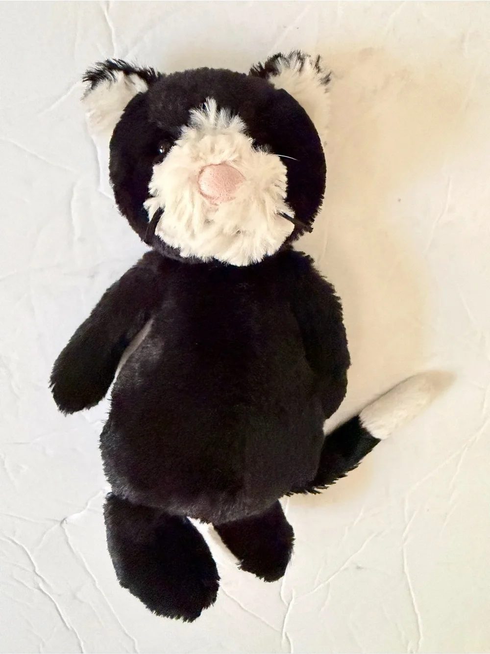 Jellycat Small Bashful Kitten Black and Cream Tuxedo Size 8
